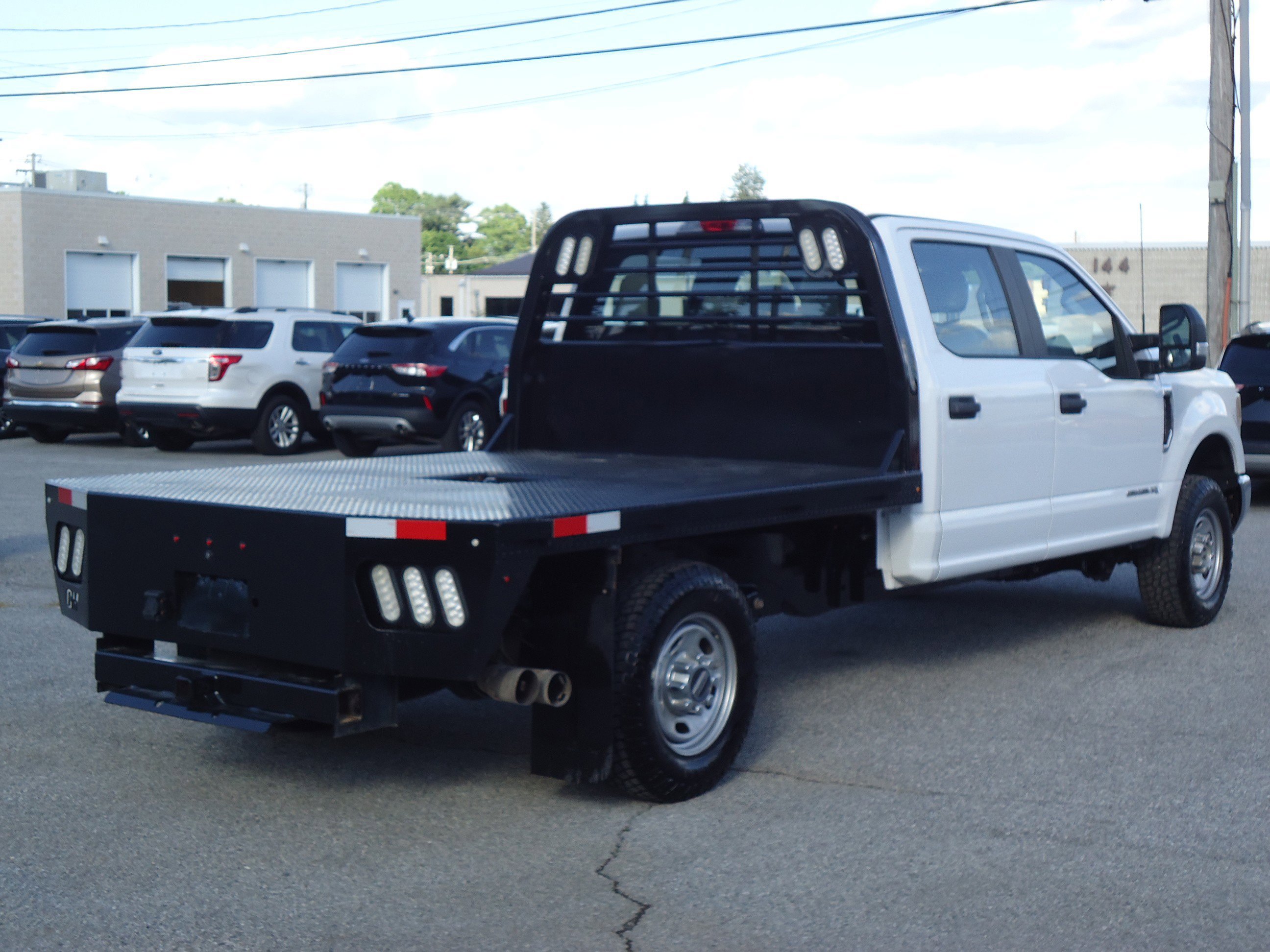 Used 2021 Ford F250 XL w/ Power Equipment Group AWD/4WD image 3