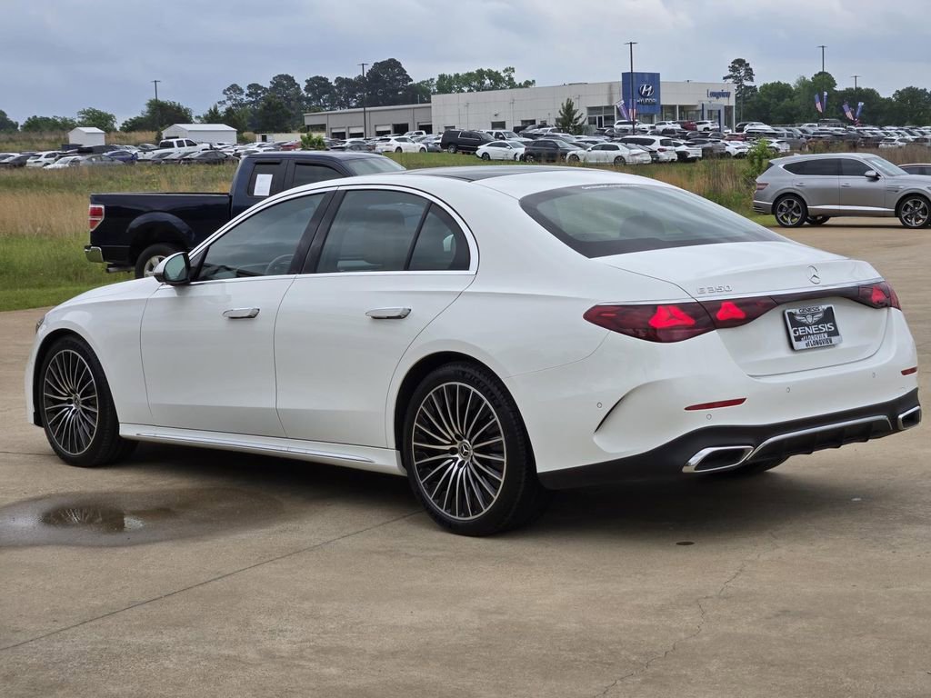 Used 2025 Mercedes-Benz E 350 Sedan image 4