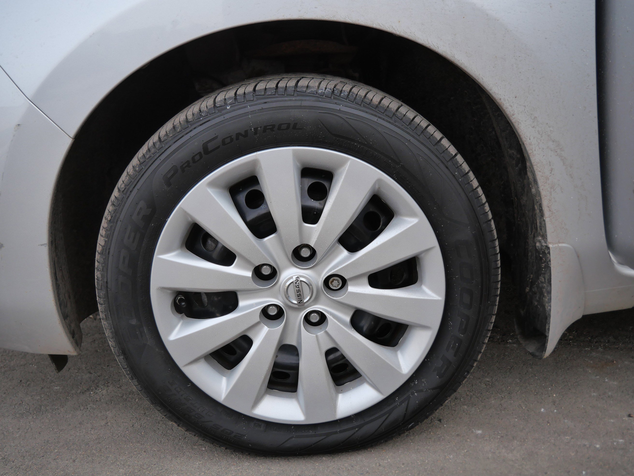 Used 2013 Nissan Leaf S image 15