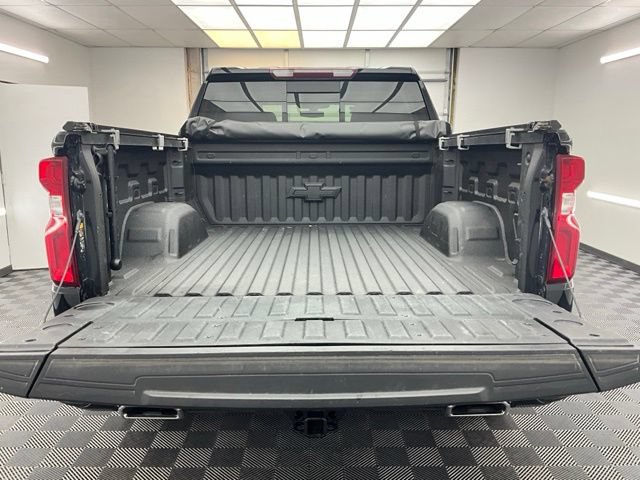Used 2022 Chevrolet Silverado 1500 LT Trail Boss w/ LT Trail Boss Premium Package AWD/4WD image 23