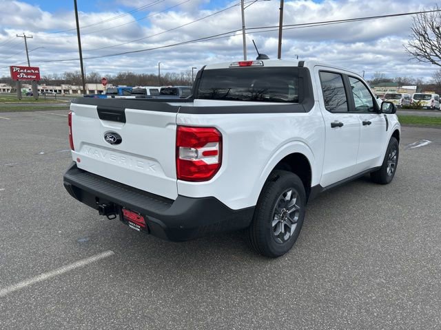 New 2025 Ford Maverick XLT image 8