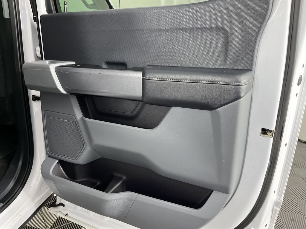 Used 2022 Ford F150 XLT w/ Trailer Tow Package image 14