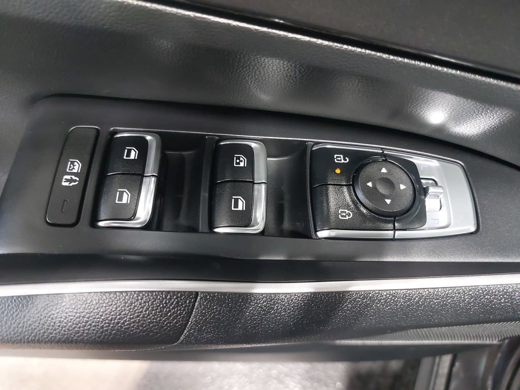 Used 2025 Kia Sorento S w/ Panoramic Sunroof Package FWD image 15