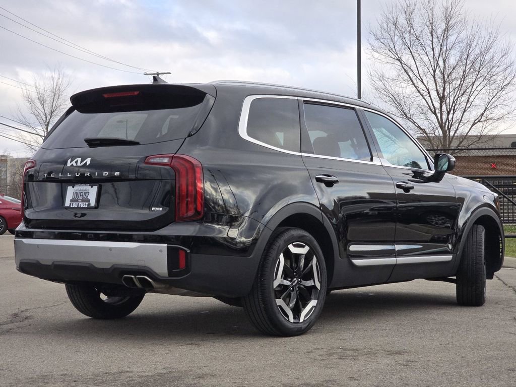 Used 2024 Kia Telluride S w/ S Sunroof Package image 18