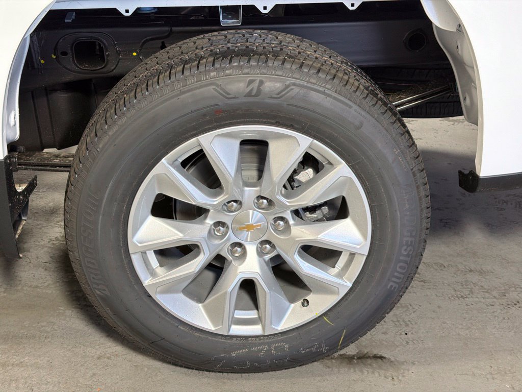 New 2026 Chevrolet Silverado 1500 Custom AWD/4WD image 6