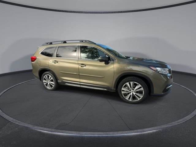 Used 2022 Subaru Ascent Limited w/ Technology Package image 9
