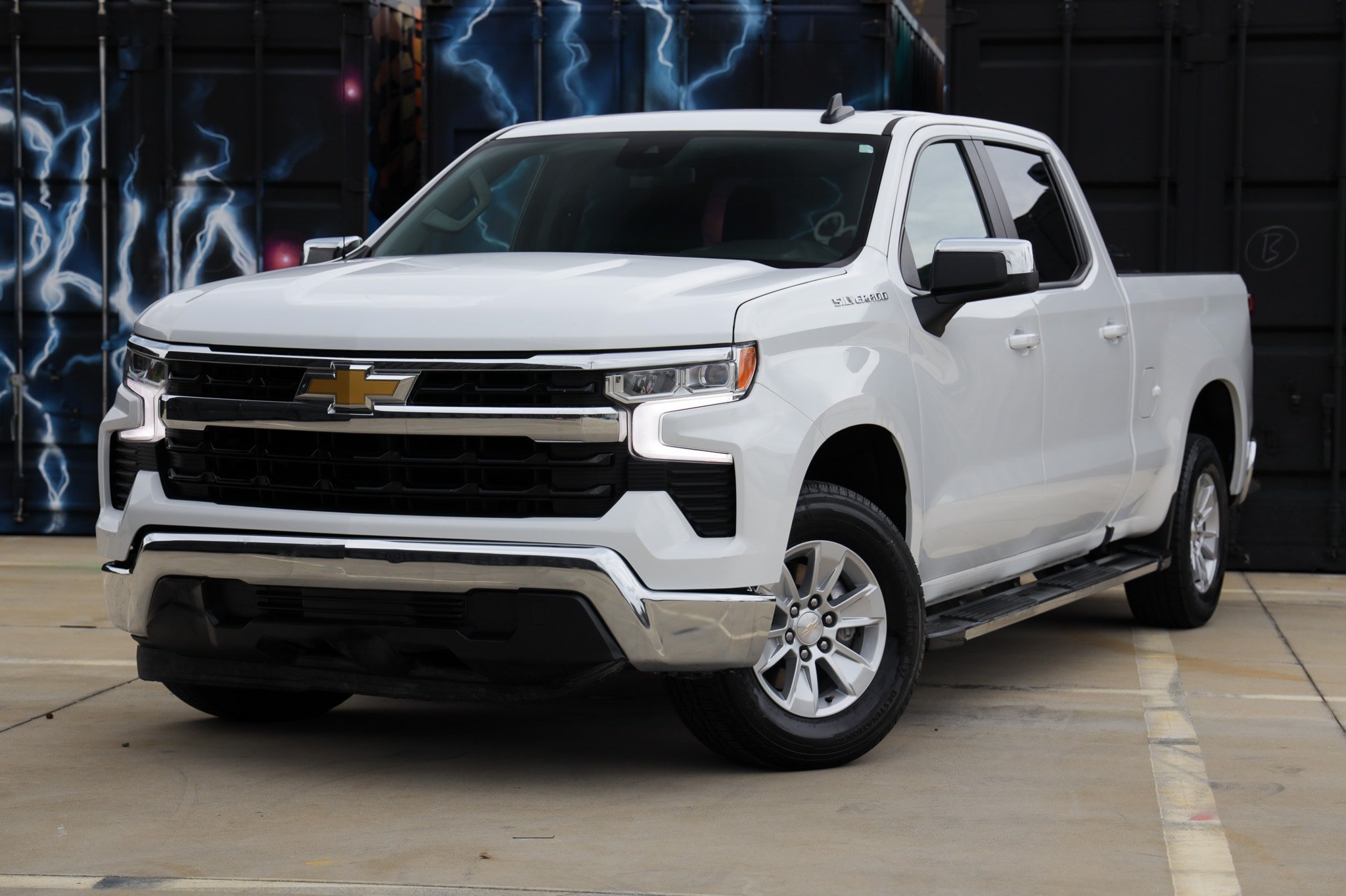 Used 2024 Chevrolet Silverado 1500 LT w/ Protection Package RWD image 1