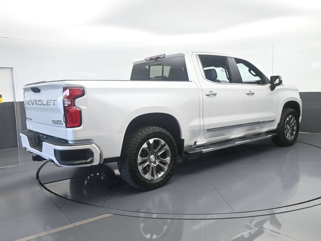 Used 2023 Chevrolet Silverado 1500 High Country w/ Technology Package RWD image 6