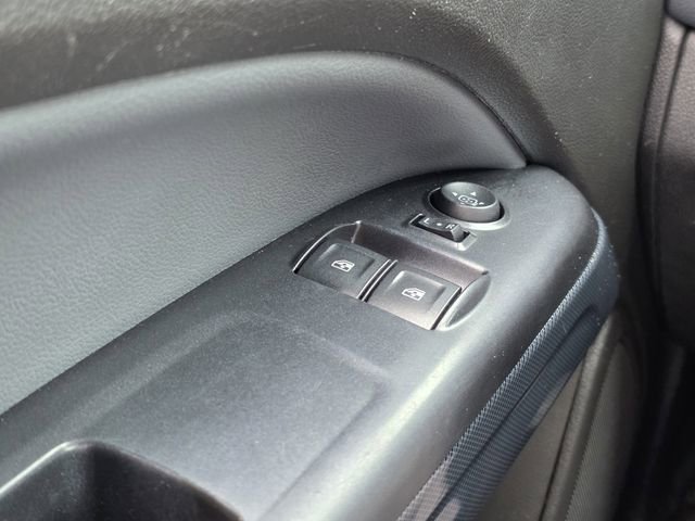 Used 2015 Chevrolet Colorado Z71 RWD image 15