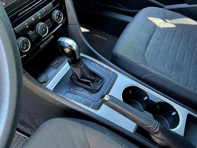 Used 2020 Volkswagen Passat 2.0T S image 15