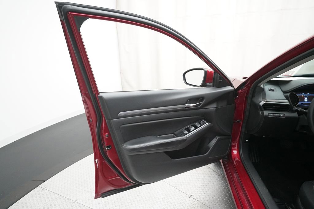 Certified 2023 Nissan Altima 2.5 SV AWD/4WD image 26