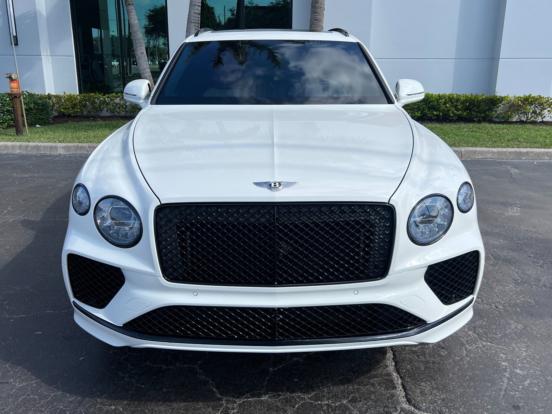 Used 2021 Bentley Bentayga image 14