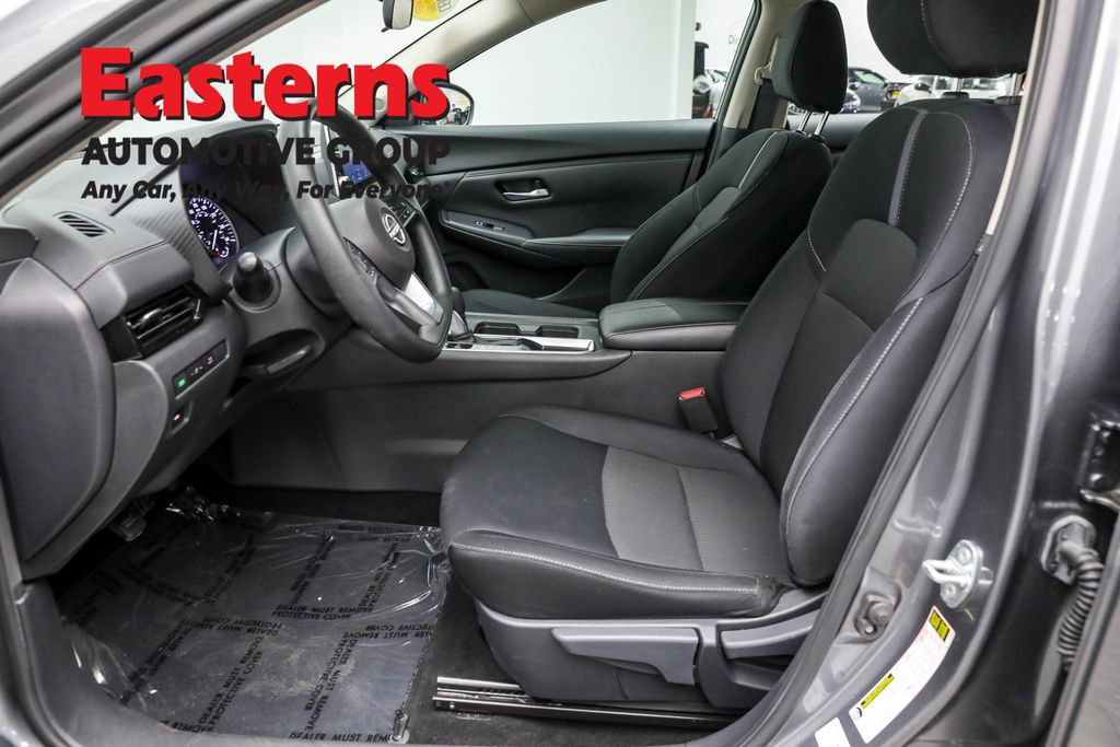 Used 2024 Nissan Sentra SV image 13