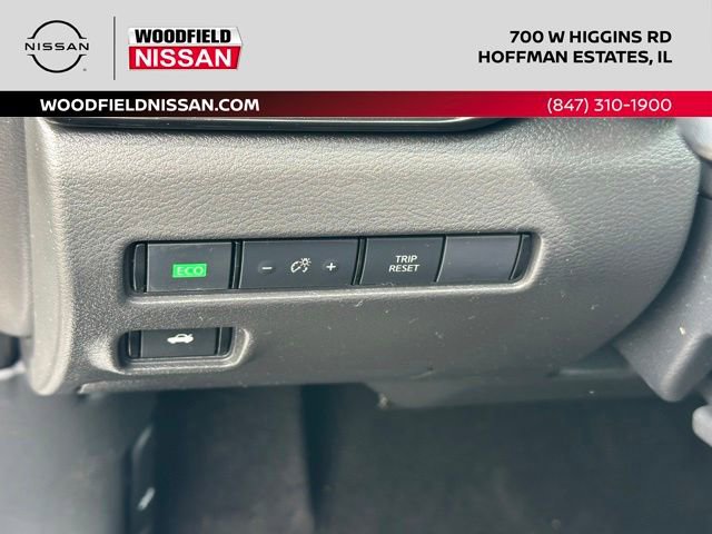 Used 2023 Nissan Sentra SV FWD image 20