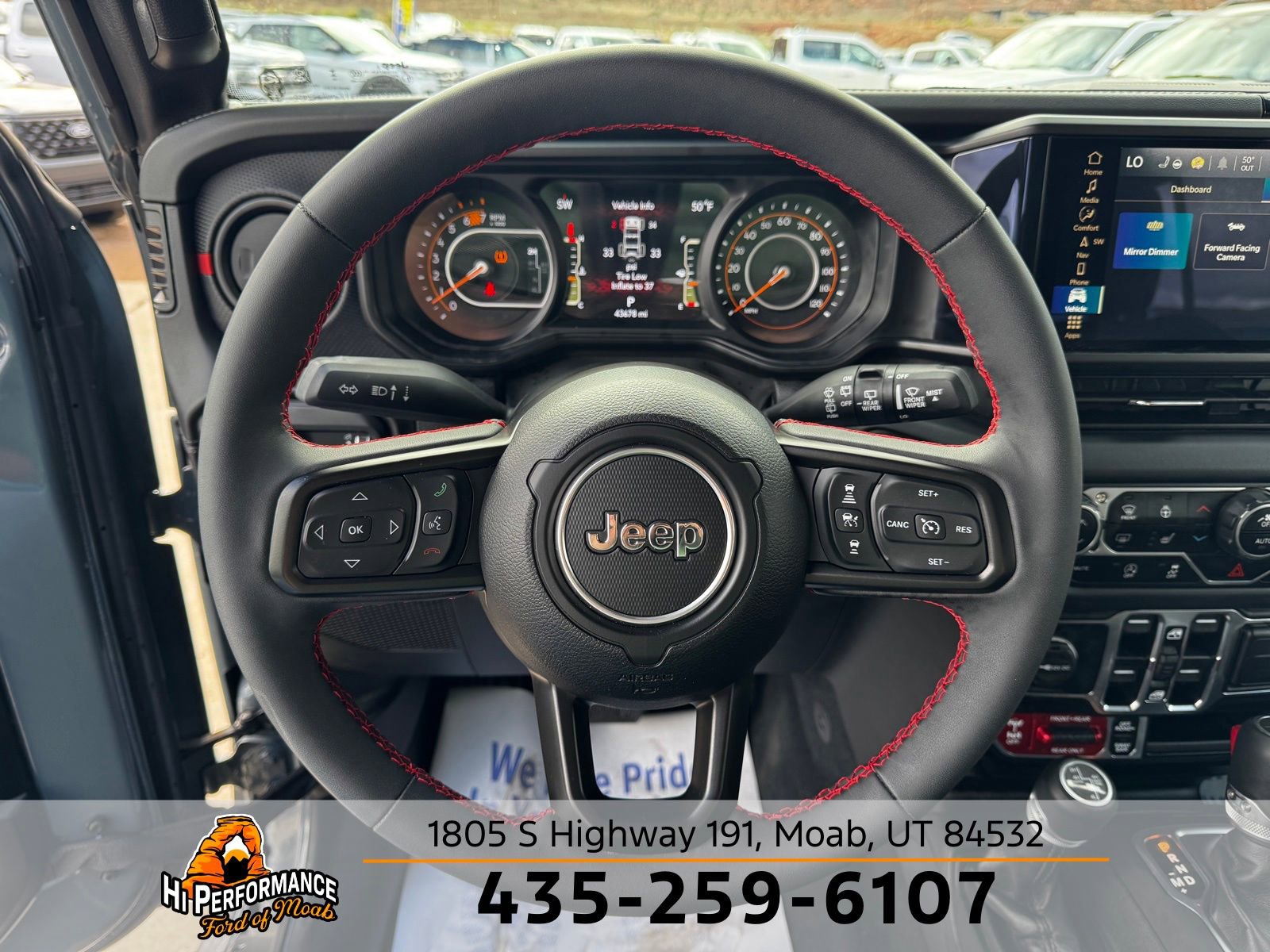 Used 2024 Jeep Wrangler Unlimited Rubicon AWD/4WD image 21
