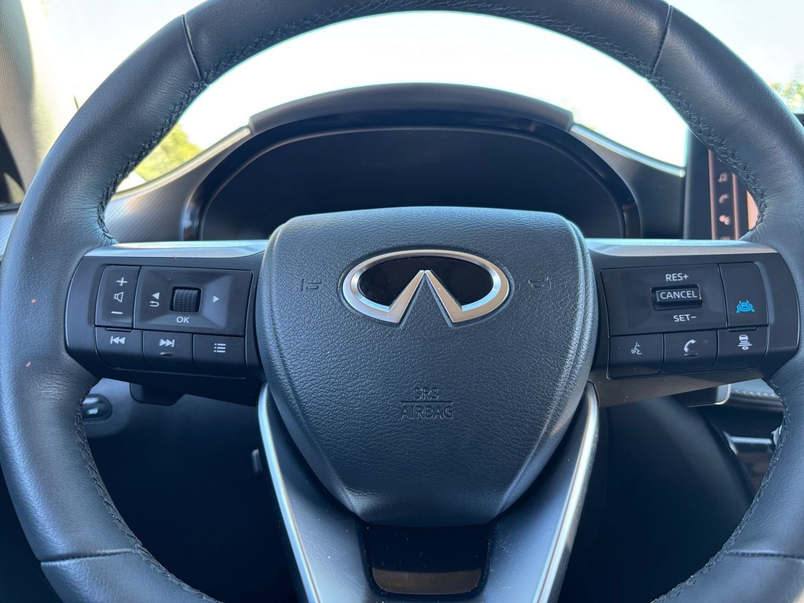 Used 2026 INFINITI QX60 Luxe AWD/4WD image 31