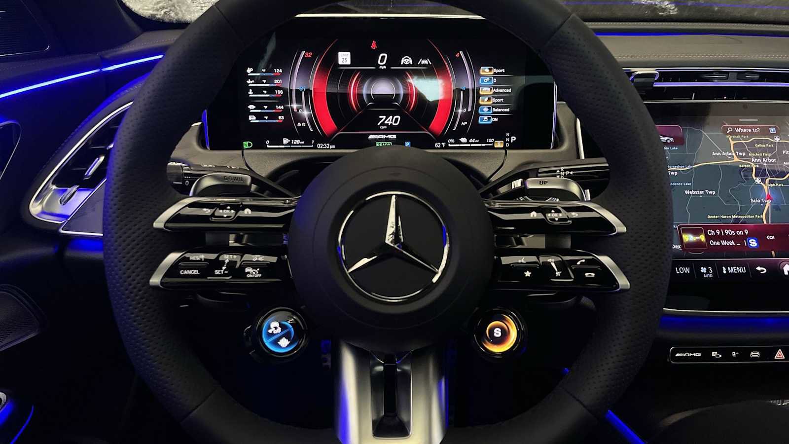 New 2026 Mercedes-Benz E 53 AMG e 4MATIC Sedan image 38