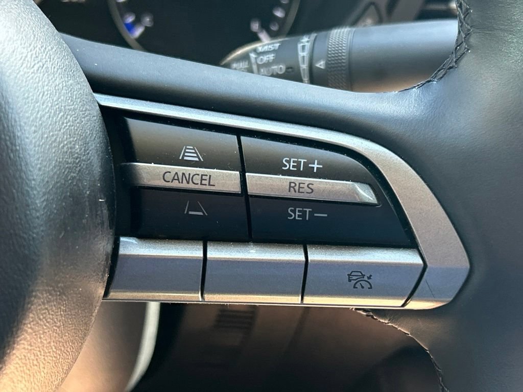 Used 2023 MAZDA MAZDA3 s FWD image 26