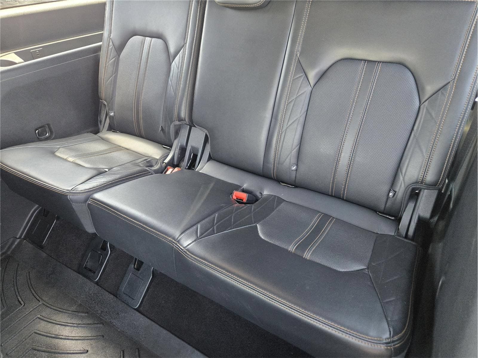 Used 2023 Ford Expedition Max Platinum AWD/4WD image 37