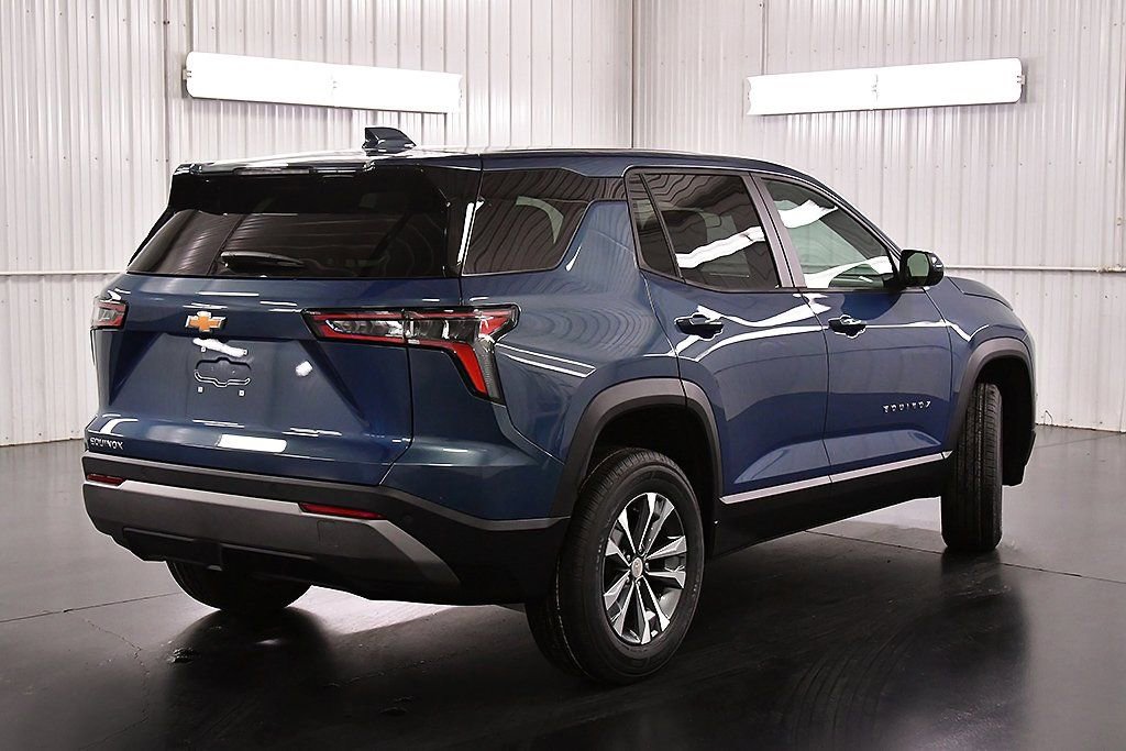 New 2026 Chevrolet Equinox LT image 7