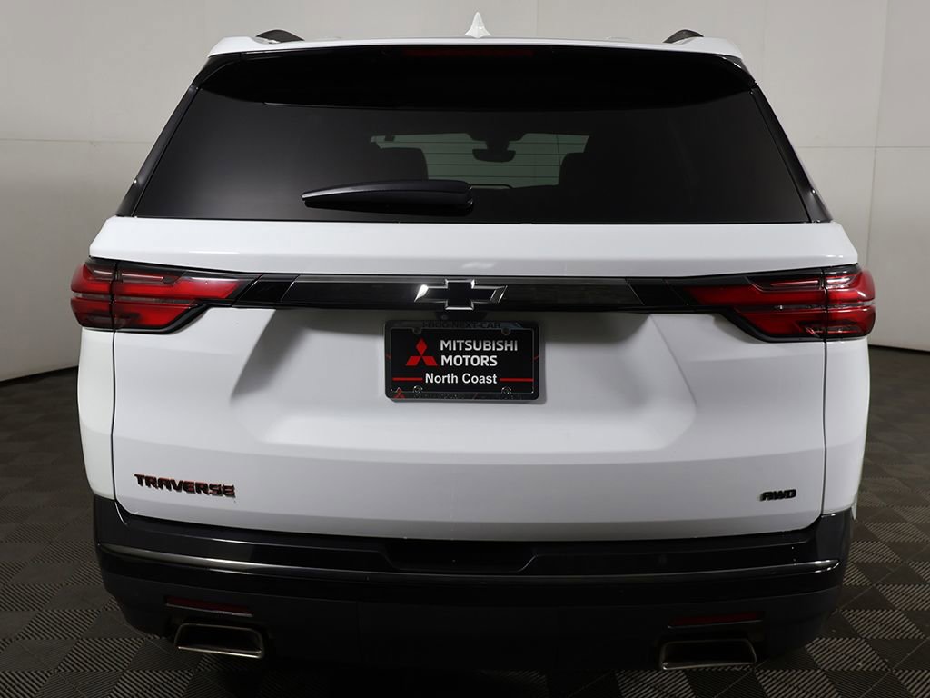 Used 2023 Chevrolet Traverse Premier w/ Redline Edition AWD/4WD image 19