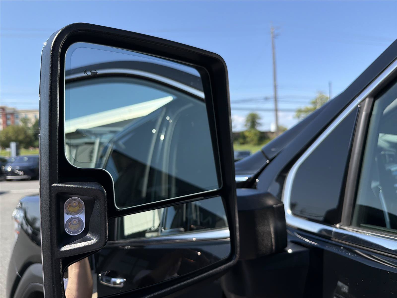 Used 2024 GMC Sierra 2500 Denali w/ Denali Reserve Package AWD/4WD image 29