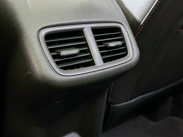 Used 2023 Buick Envision Essence w/ Sport Touring Package AWD/4WD image 33