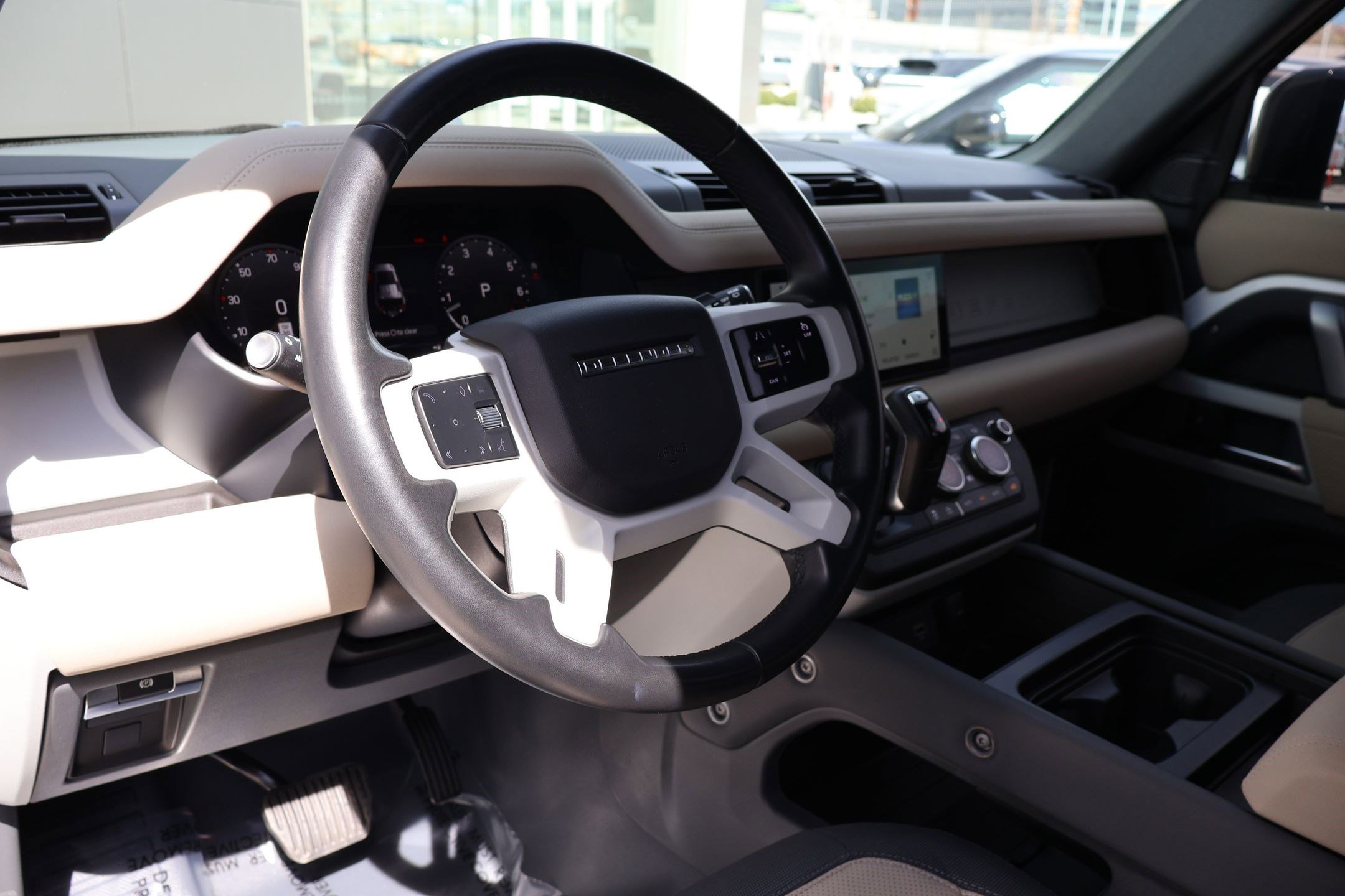Certified 2023 Land Rover Defender 110 X-Dynamic SE image 14