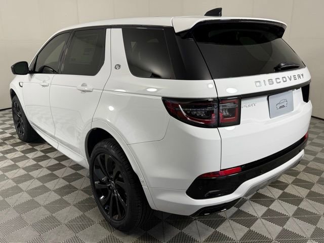 New 2025 Land Rover Discovery Sport S image 4