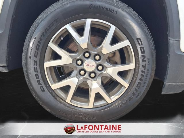 Used 2020 GMC Acadia SLE w/ Driver Convenience Package FWD image 31