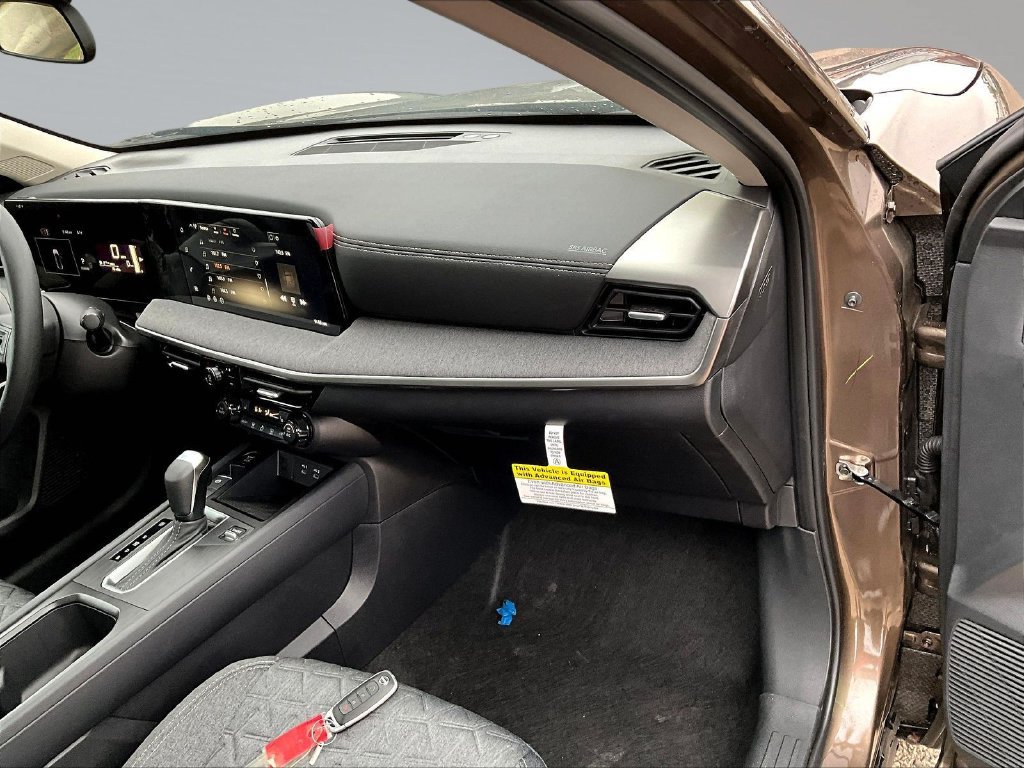 New 2026 Nissan Kicks SV w/ SV Premium Package AWD/4WD image 31