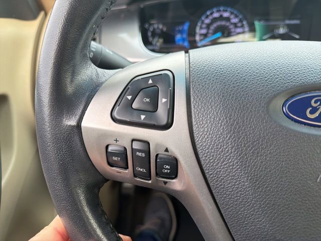 Used 2014 Ford Taurus SEL w/ Equipment Group 201A image 18