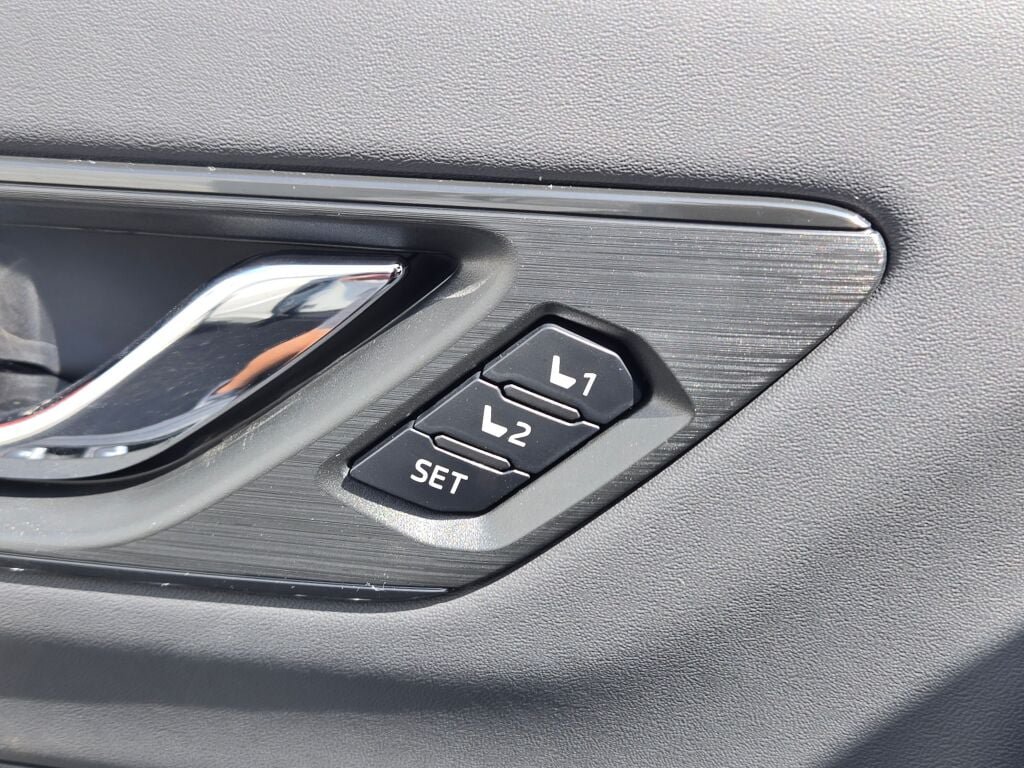 New 2026 Subaru Outback Touring AWD/4WD image 27