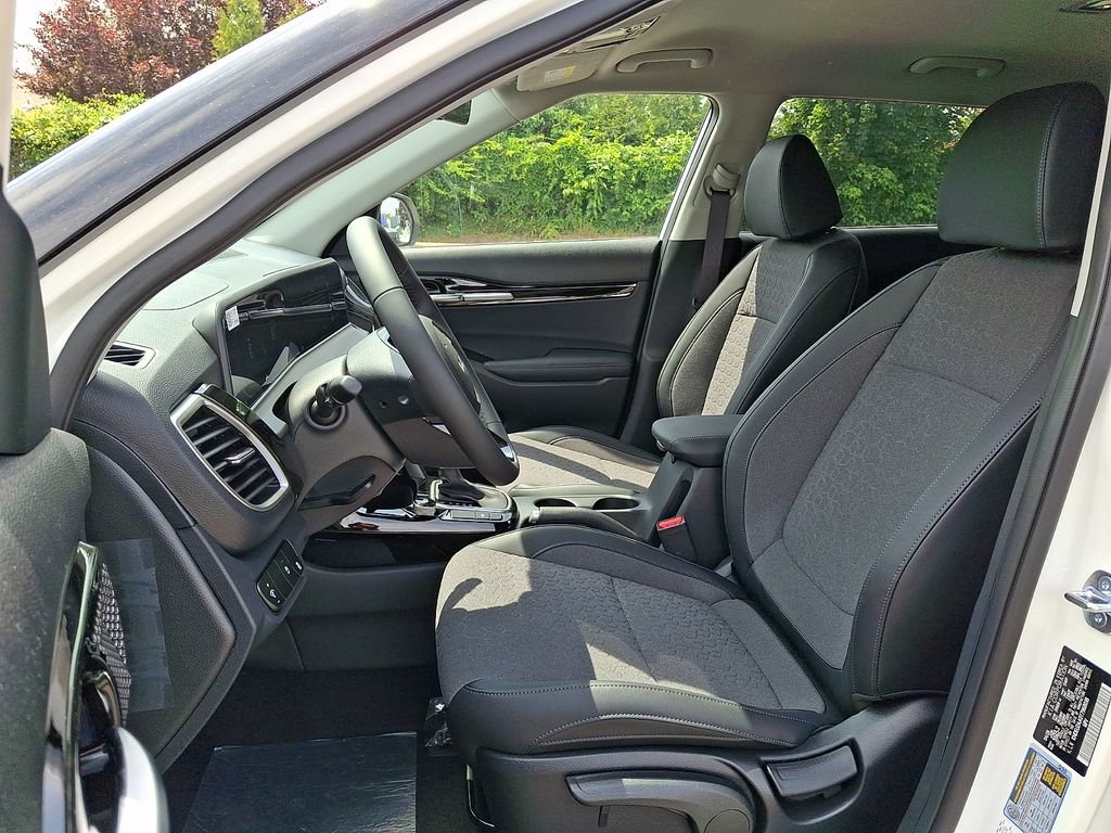 New 2026 Kia Seltos S FWD image 6