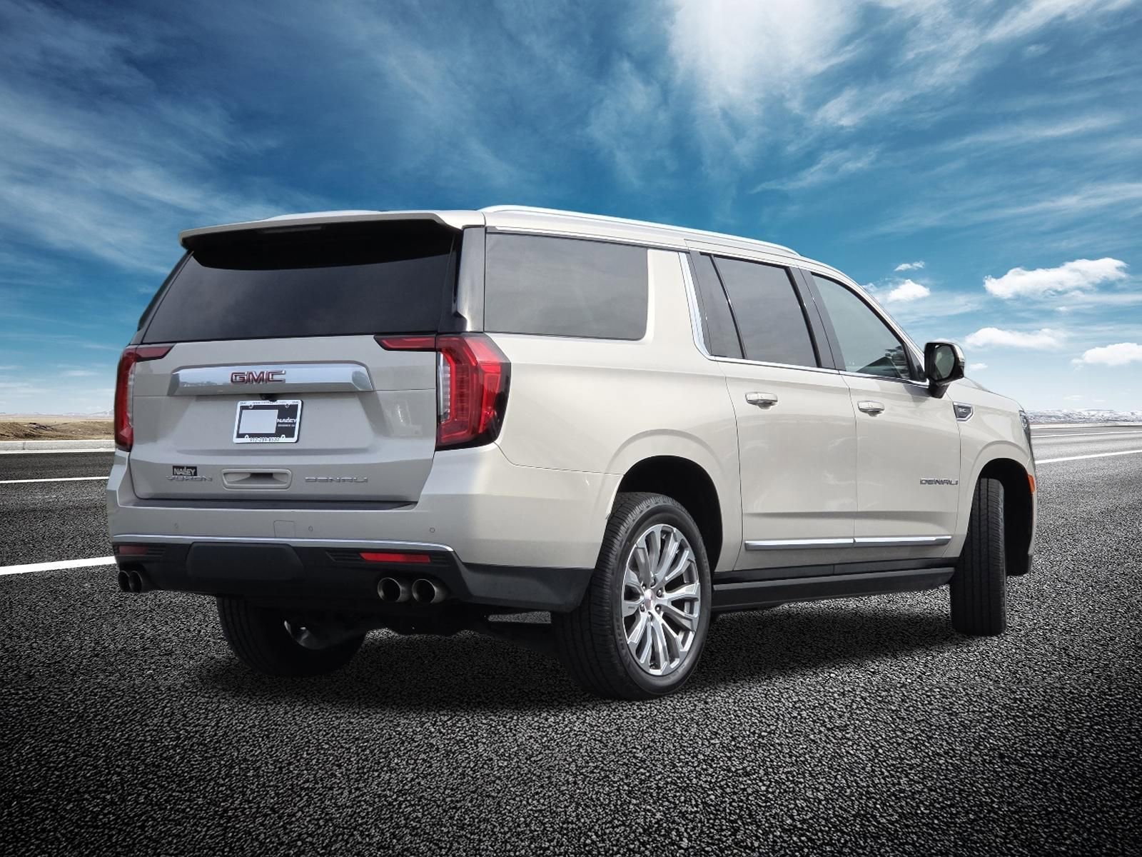 Used 2022 GMC Yukon XL Denali RWD image 20