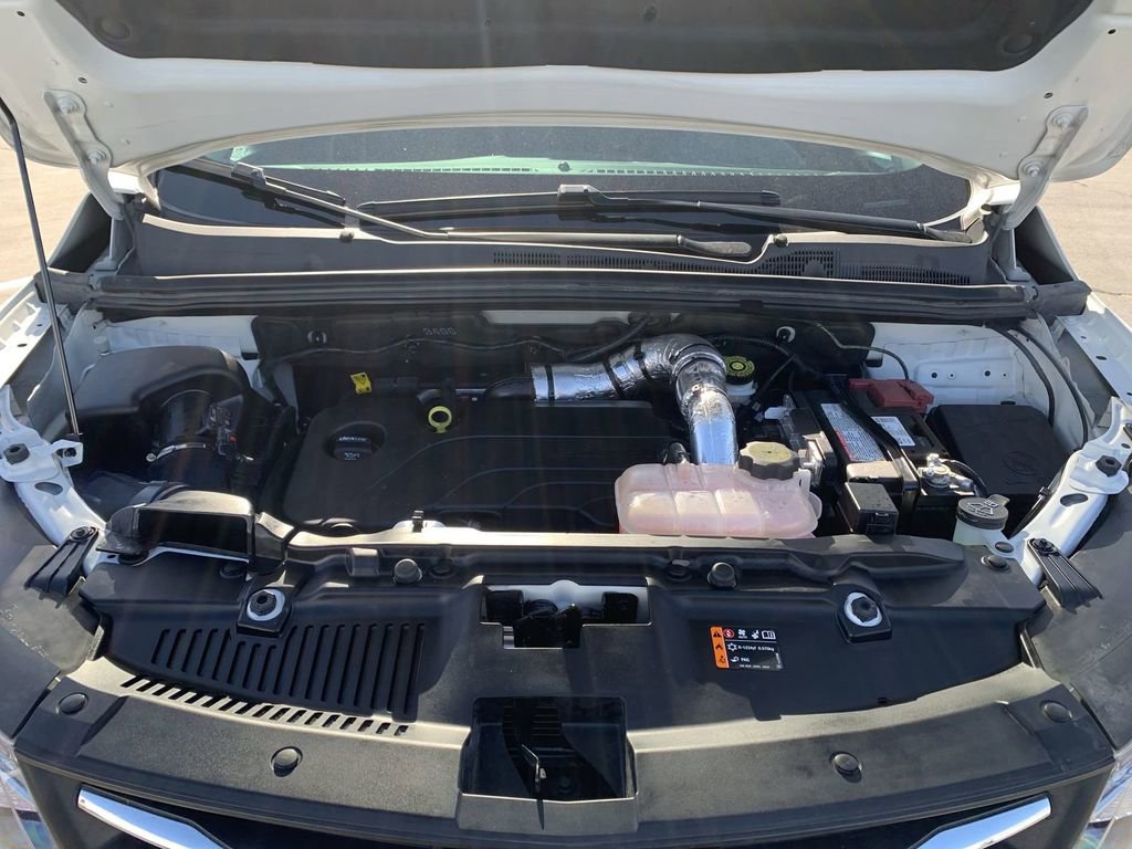 Certified 2022 Chevrolet Trax LT w/ LT Convenience Package image 28