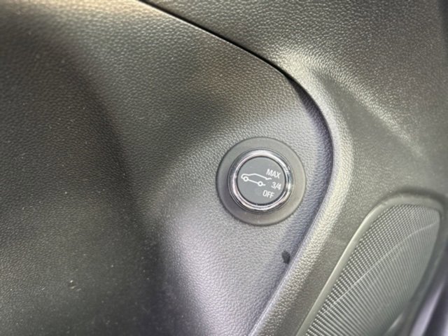 Used 2024 Buick Encore GX Sport Touring w/ Comfort Package image 17