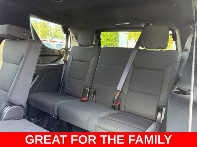 Used 2024 Chevrolet Tahoe LS RWD image 16