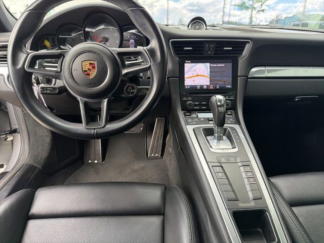 Used 2019 Porsche 911 Carrera 4S image 14