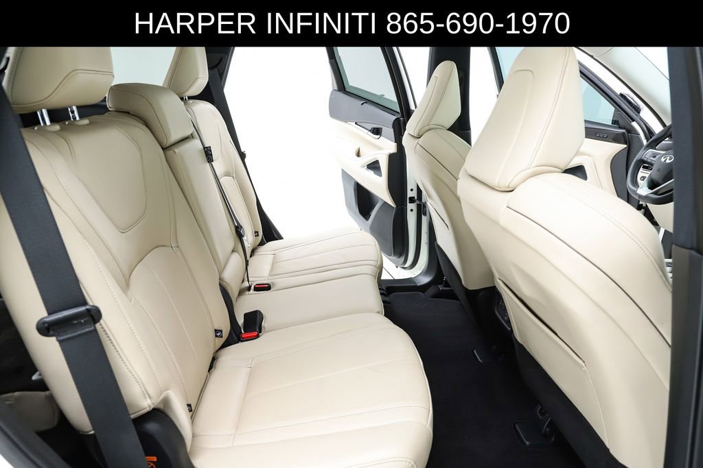 Used 2023 INFINITI QX60 Sensory w/ Vision Package AWD/4WD image 40