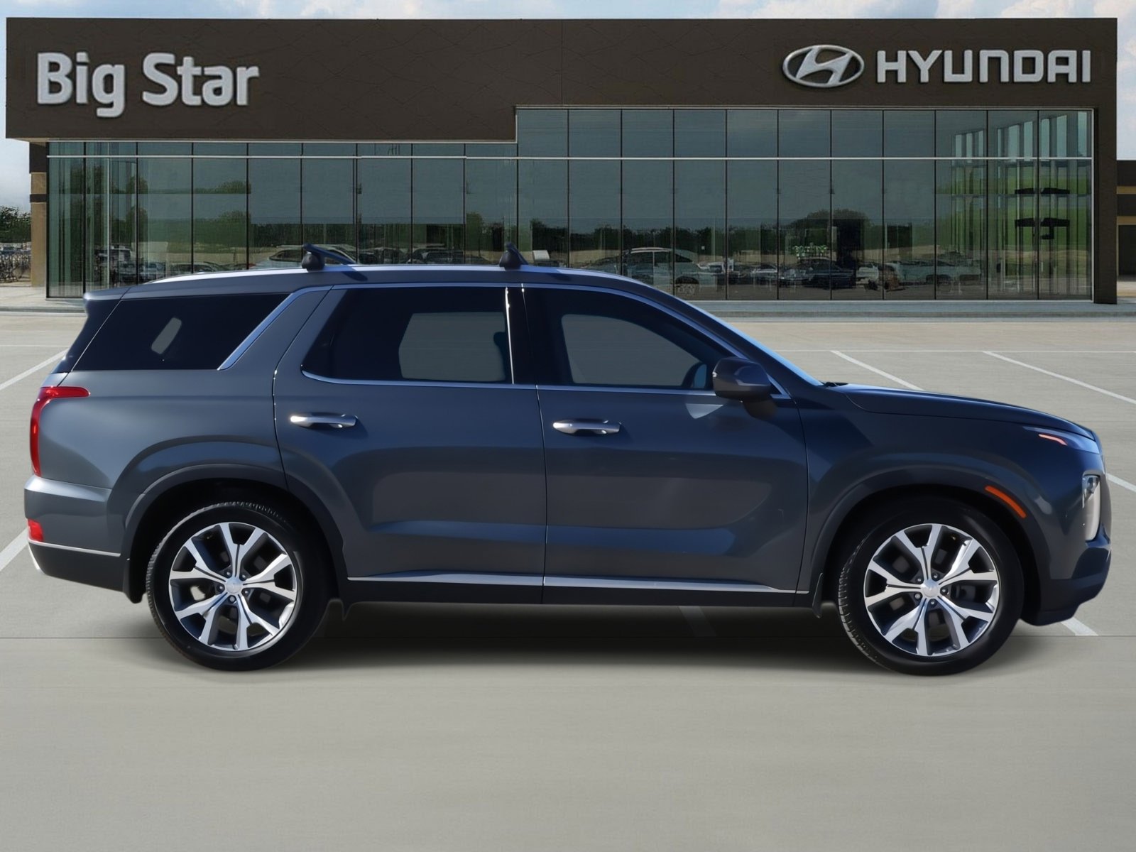 Used 2022 Hyundai Palisade SEL w/ Premium Package image 5