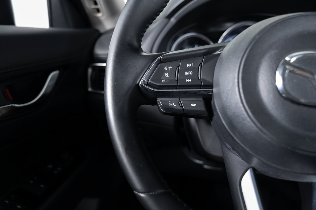 Used 2021 MAZDA CX-5 Touring FWD image 27
