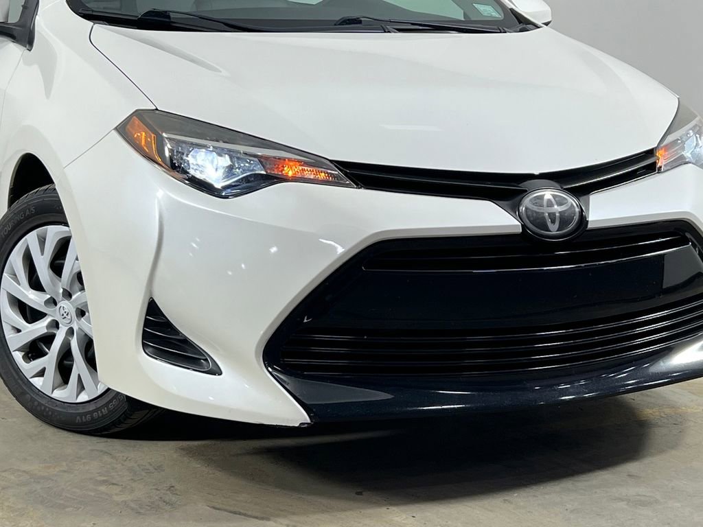 Used 2019 Toyota Corolla LE image 39