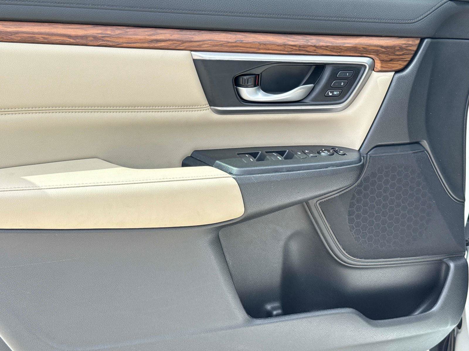 Certified 2020 Honda CR-V Touring image 21