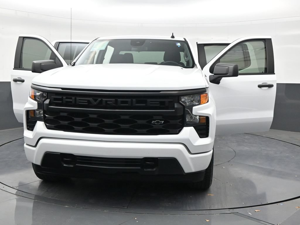 Used 2024 Chevrolet Silverado 1500 Custom w/ Turbomax Blackout Package RWD image 33