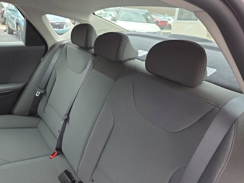 New 2026 Kia K4 LXS image 26