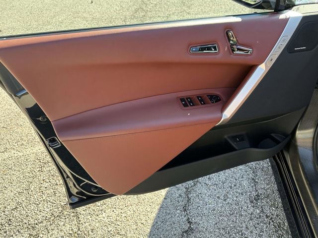 Certified 2023 BMW iX xDrive50 w/ Premium Package image 24