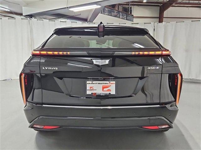 Used 2024 Cadillac Lyriq Sport image 17