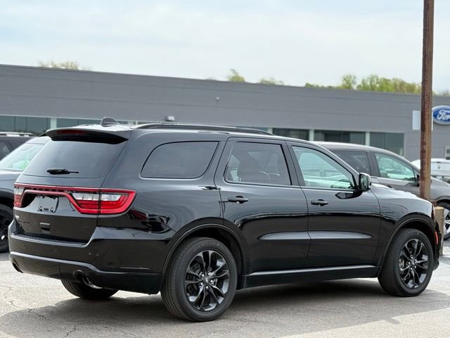Used 2022 Dodge Durango R/T w/ Blacktop Package AWD/4WD image 44