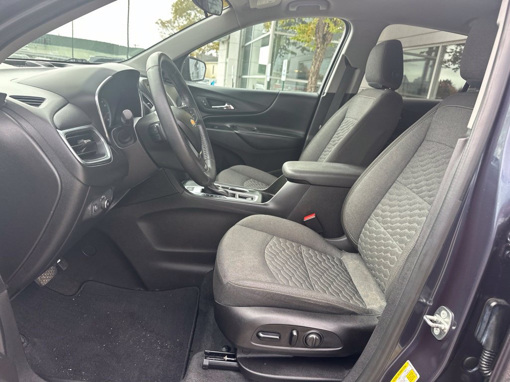 Used 2018 Chevrolet Equinox LT AWD/4WD image 15